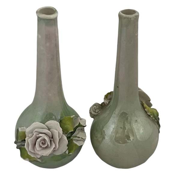 Pair of Vintage Small Porcelain Glazed Green Vase with 3D Flowers - Picture 2 of 3